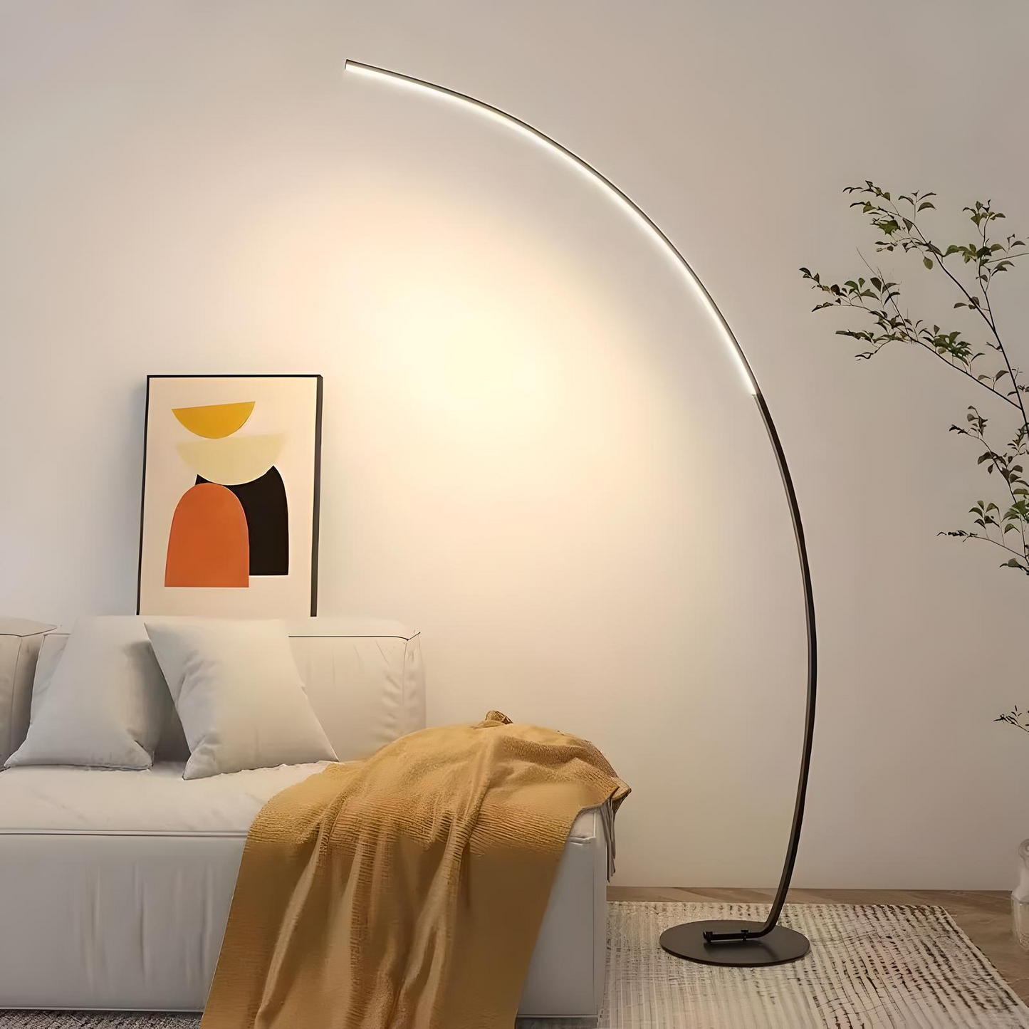 Curved LED Floor Lamp – Minimalist Design